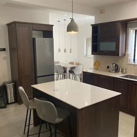 דירה Elegant Maisonette In Malta By Assetflow Pro מרססקלה